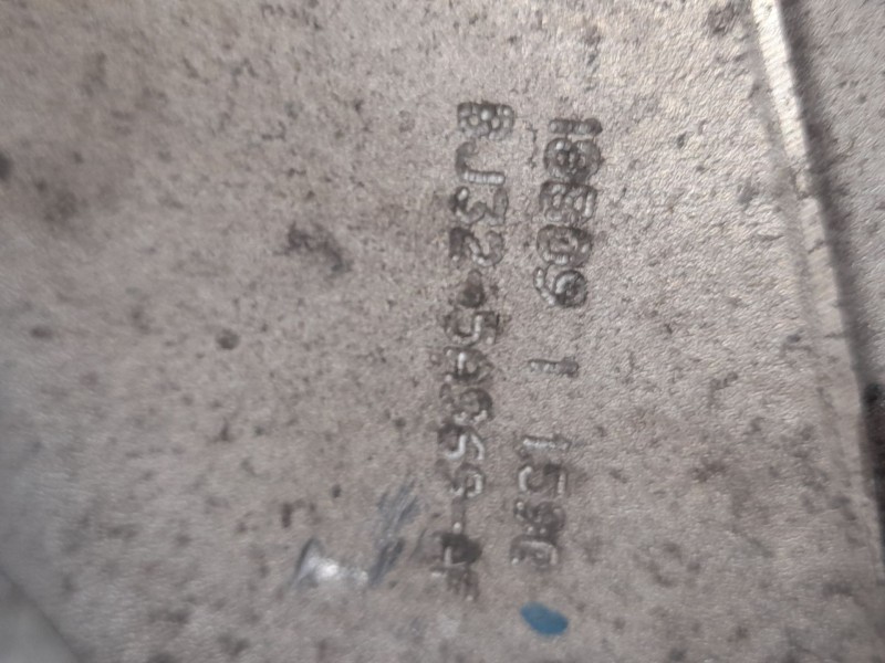 Recambio de mangueta trasera izquierda para land rover evoque 2.0 td4 cat referencia OEM IAM BJ325A969  