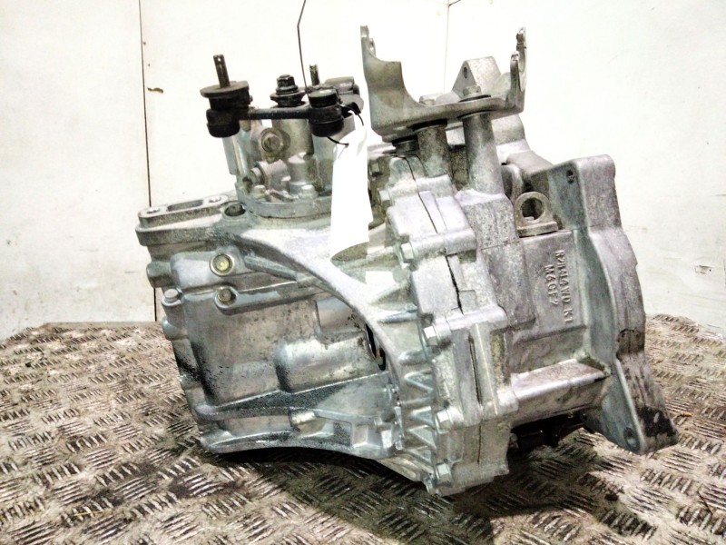 Recambio de caja cambios para hyundai tucson (tl, tle) 2.0 crdi referencia OEM IAM M6GF2  