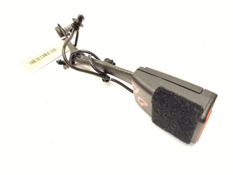 Recambio de enganche delantero derecho para land rover evoque 2.0 td4 cat referencia OEM IAM FK7261208AD  