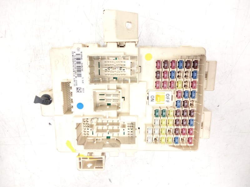 Recambio de caja reles para hyundai tucson (tl, tle) 2.0 crdi referencia OEM IAM   