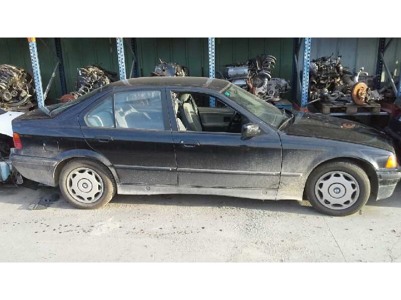 bmw serie 3 berlina (e36) del año 1999