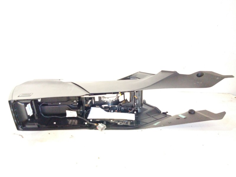 Recambio de consola central para land rover evoque 2.0 td4 cat referencia OEM IAM   