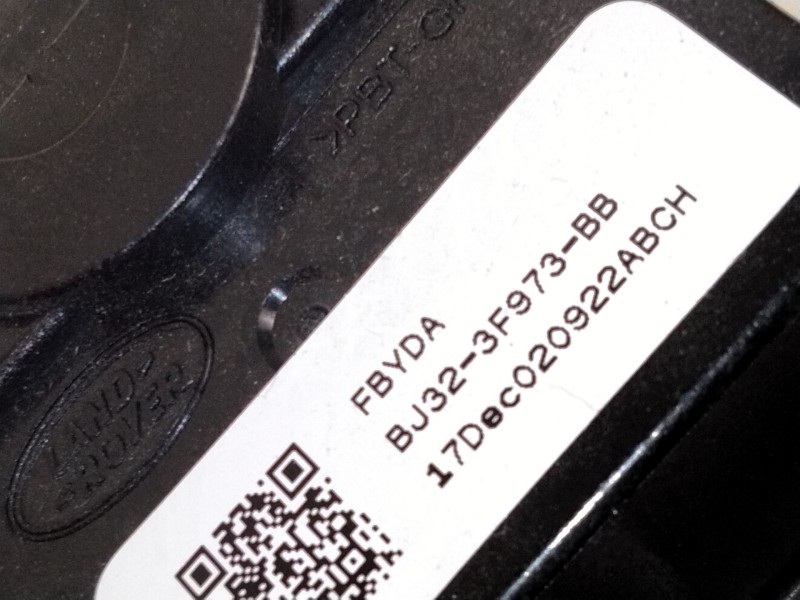 Recambio de mando limpia para land rover evoque 2.0 td4 cat referencia OEM IAM BJ323F973BB  