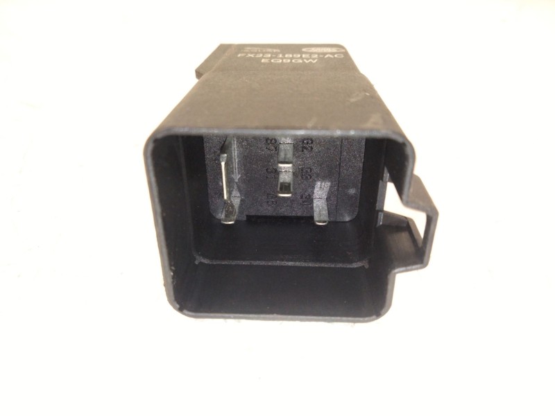 Recambio de rele para land rover evoque 2.0 td4 cat referencia OEM IAM FX23189E2AC 0281003123 