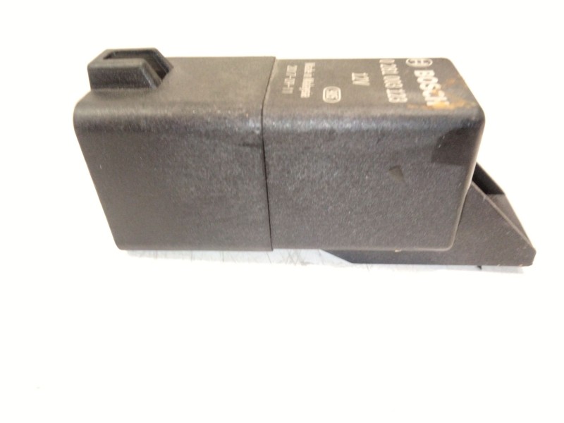 Recambio de rele para land rover evoque 2.0 td4 cat referencia OEM IAM FX23189E2AC 0281003123 