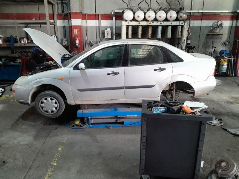 ford focus i (daw, dbw) del año 2001