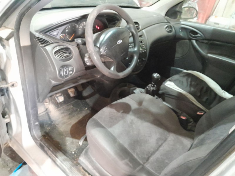 ford focus i (daw, dbw) del año 2001