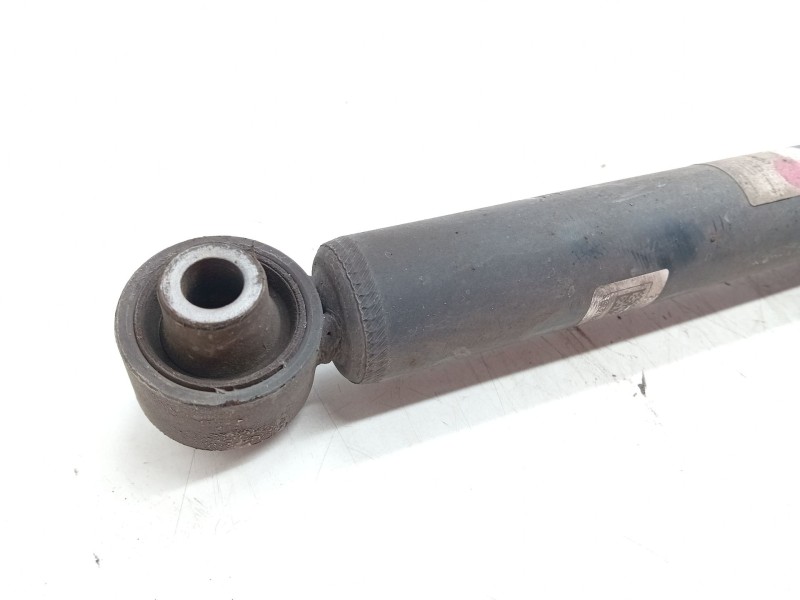 Recambio de amortiguador trasero izquierdo para hyundai tucson (tl, tle) 2.0 crdi referencia OEM IAM   