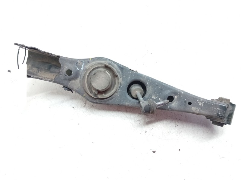 Recambio de brazo suspension superior trasero derecho para hyundai tucson (tl, tle) 2.0 crdi referencia OEM IAM 55220D3050  