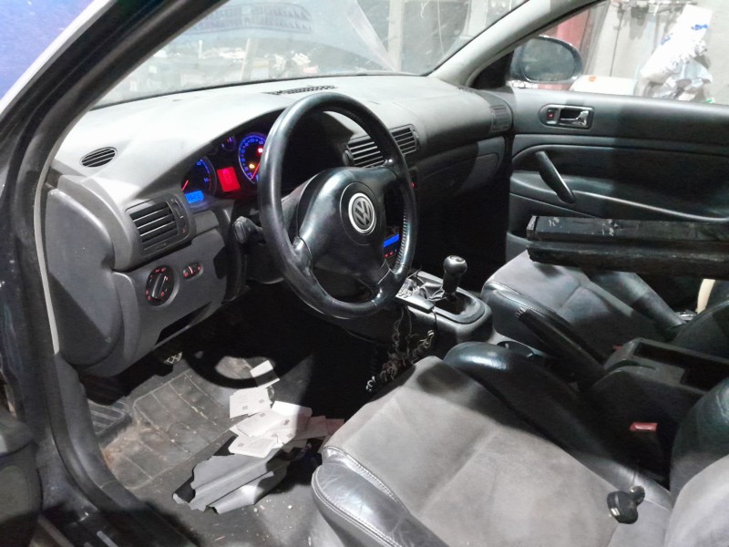 volkswagen passat b5.5 (3b3) del año 2004