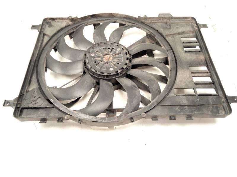 Recambio de electroventilador para land rover discovery sport (l550) 2.0 d referencia OEM IAM GJ328C607BB  