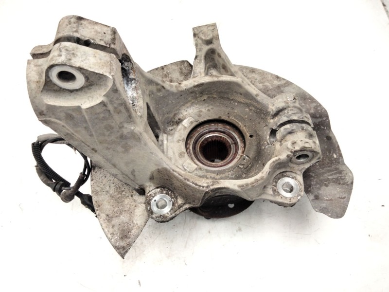 Recambio de mangueta delantera derecha para land rover discovery sport (l550) 2.0 d referencia OEM IAM LR109399  