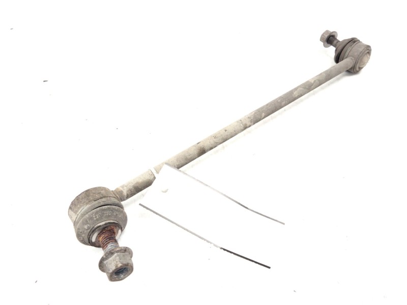 Recambio de bieleta estabilizadora delantera derecha para land rover discovery sport (l550) 2.0 d referencia OEM IAM   