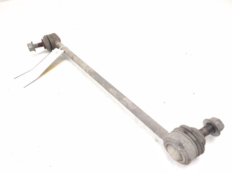 Recambio de bieleta estabilizadora delantera derecha para land rover discovery sport (l550) 2.0 d referencia OEM IAM   