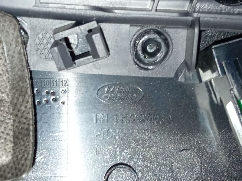 Recambio de guarnecido puerta trasera derecha para land rover discovery sport (l550) 2.0 d referencia OEM IAM FK7227406A  