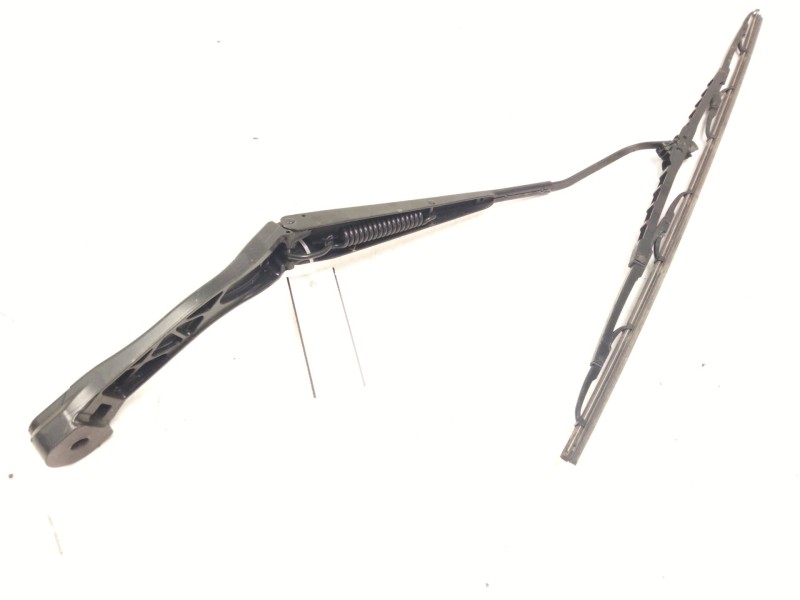 Recambio de brazo limpia delantero izquierdo para land rover discovery sport (l550) 2.0 d referencia OEM IAM   