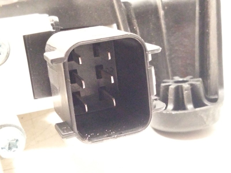 Recambio de elevalunas delantero derecho para land rover discovery sport (l550) 2.0 d referencia OEM IAM FK7223200AC  