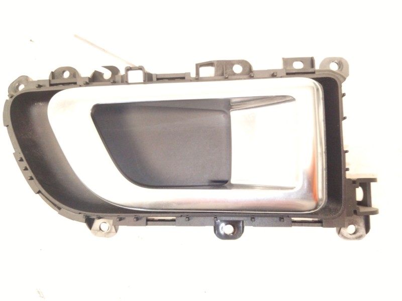 Recambio de maneta interior delantera derecha para land rover discovery sport (l550) 2.0 d referencia OEM IAM FK7222600AB  