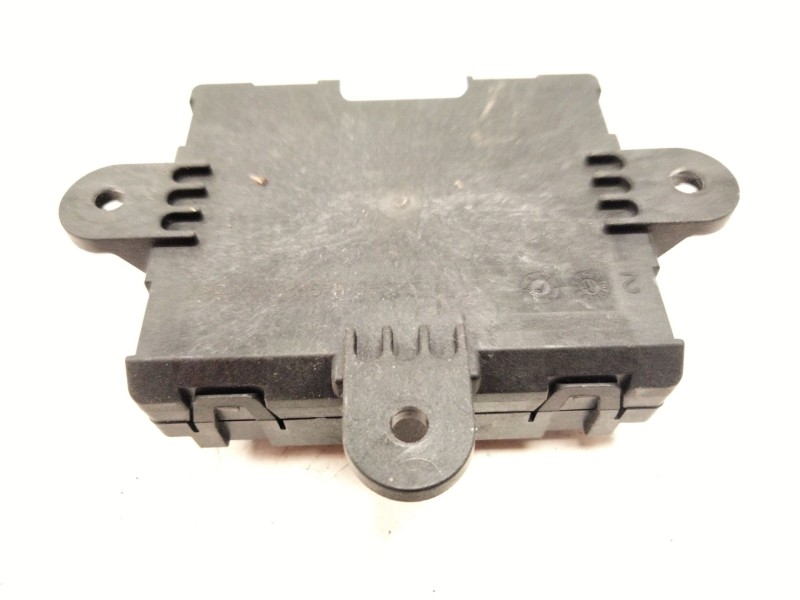 Recambio de modulo control puerta para land rover discovery sport (l550) 2.0 d referencia OEM IAM GJ3214D620BA  