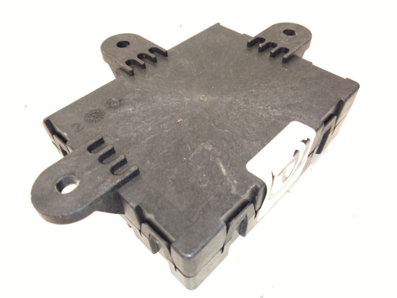 Recambio de modulo control puerta para land rover discovery sport (l550) 2.0 d referencia OEM IAM GJ3214D620BA  