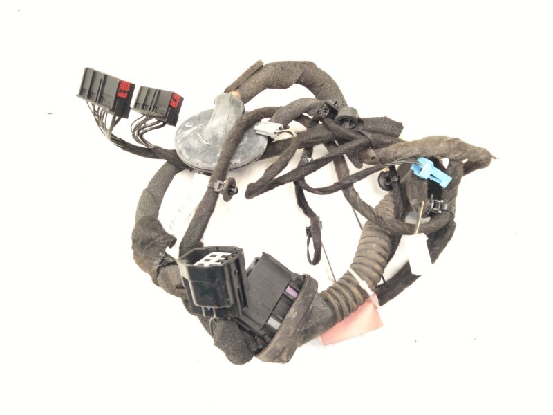 Recambio de instalacion puerta trasera derecha para land rover discovery sport (l550) 2.0 d referencia OEM IAM FK7214633  