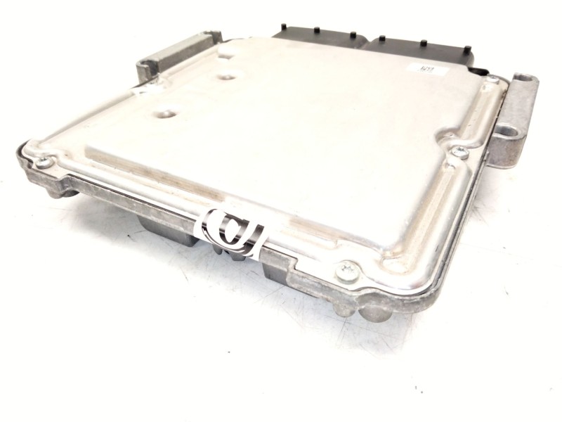 Recambio de centralita motor uce para land rover discovery sport (l550) 2.0 d referencia OEM IAM GX7312520 0281032607 