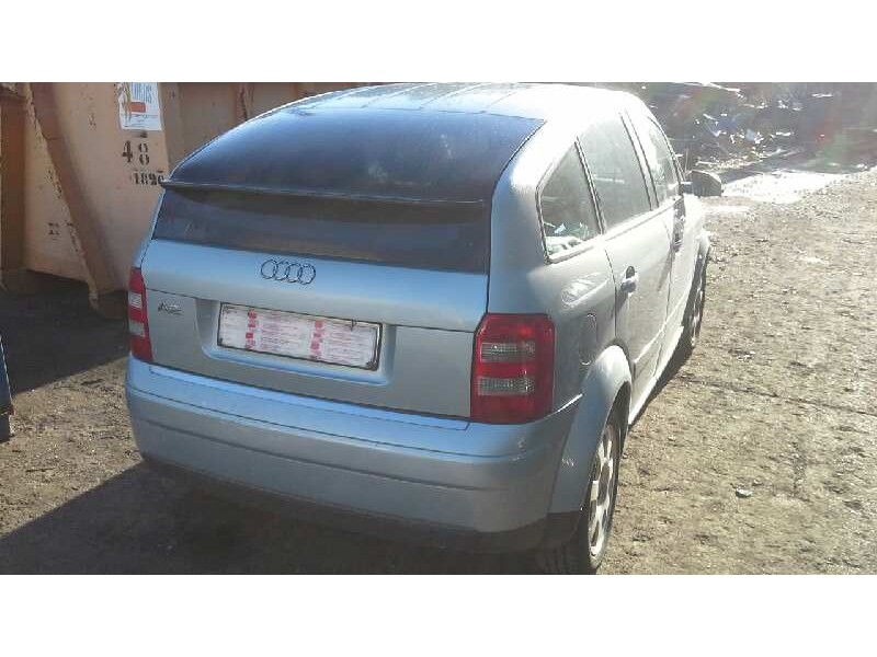 audi a2 (8z) del año 2002