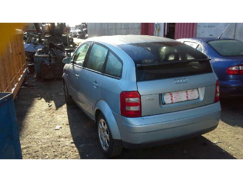 audi a2 (8z) del año 2002