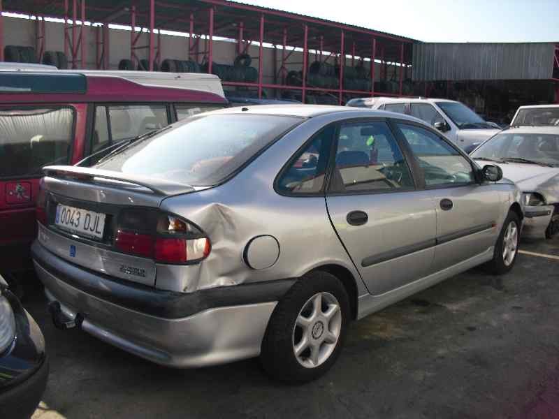 renault laguna (b56) del año 1950