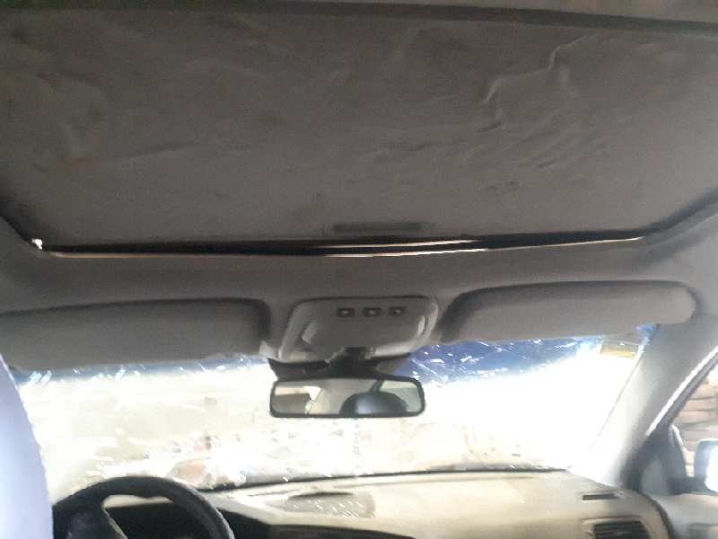 volvo s60 berlina del año 2003