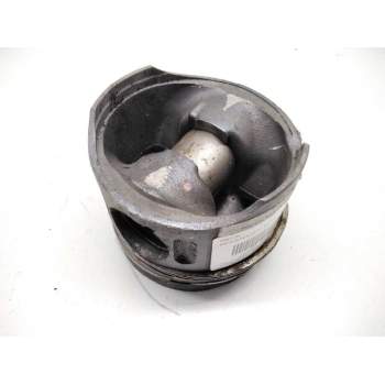 Recambio de piston para mercedes-benz clase c (w203) berlina 2.7 cdi 20v cat referencia OEM IAM   118140