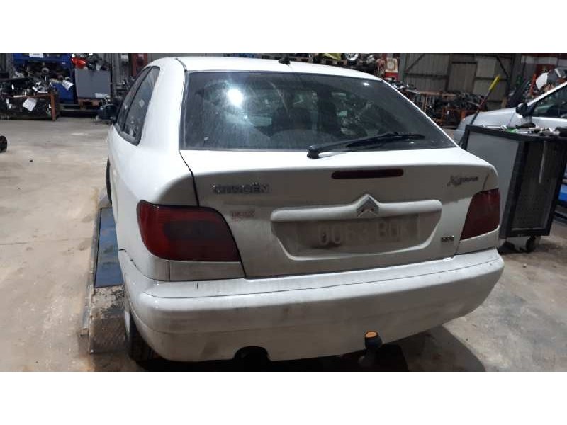citroën xsara berlina del año 2000
