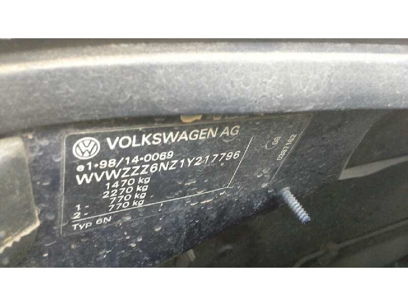 volkswagen polo berlina (6n2) del año 2001