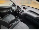 PEUGEOT 206 BERLINA