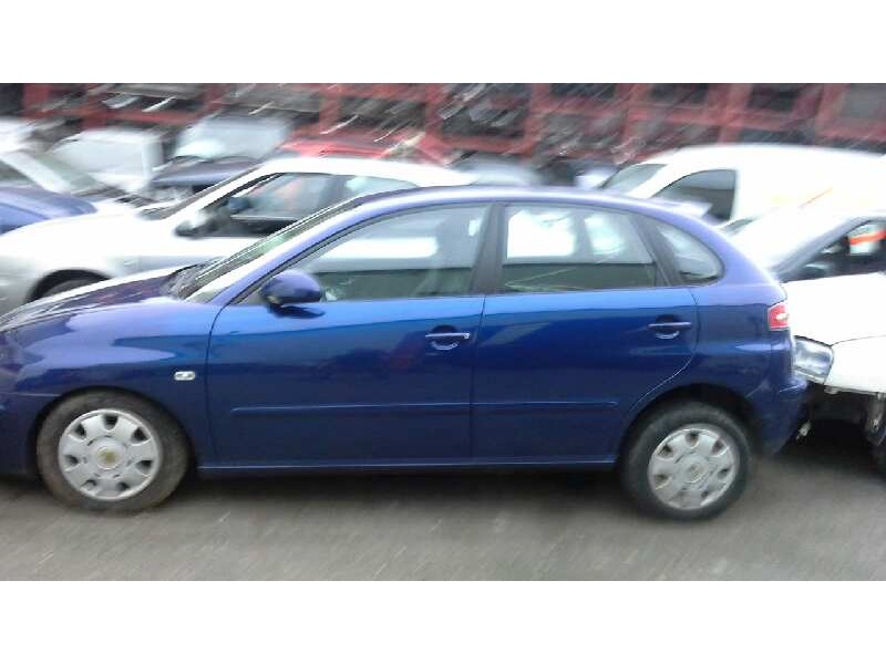 seat ibiza (6l1) del año 2003