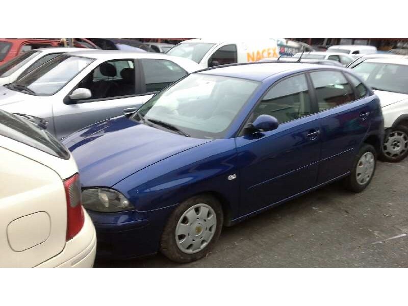 seat ibiza (6l1) del año 2003