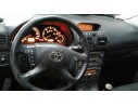TOYOTA AVENSIS BERLINA (T25)