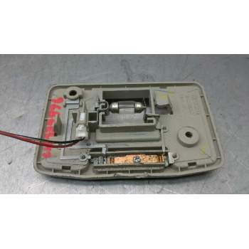 Recambio de luz interior para isuzu d-max 2.5 twin turbodiesel referencia OEM IAM   