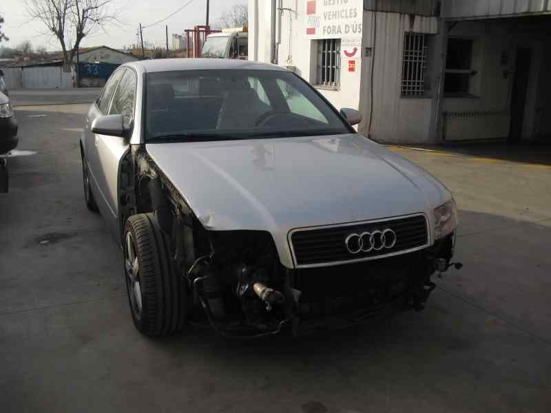 audi a4 berlina (8e) del año 2001