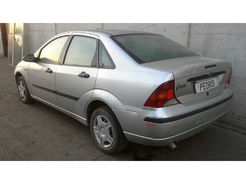 ford focus berlina (cak) del año 2002