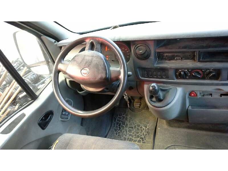 nissan interstar mod. 04 (x70) del año 2004