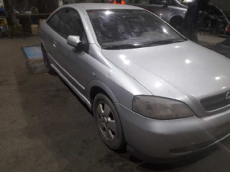 opel astra g coupé del año 2002