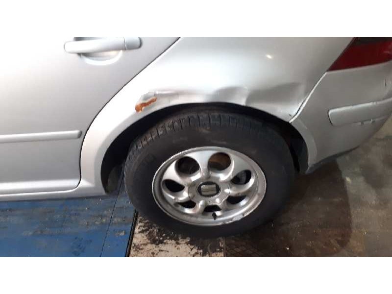 volkswagen golf iv berlina (1j1) del año 2001