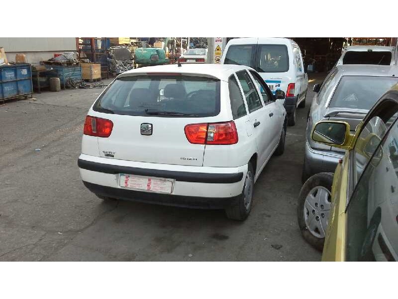 seat ibiza (6k1) del año 2000