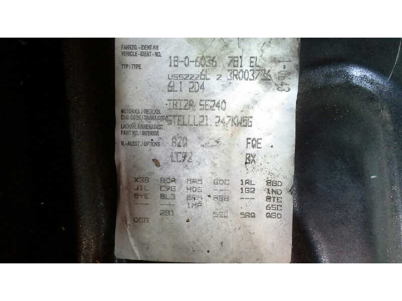 seat ibiza (6l1) del año 2002