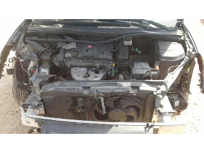 citroën c4 berlina del año 2005