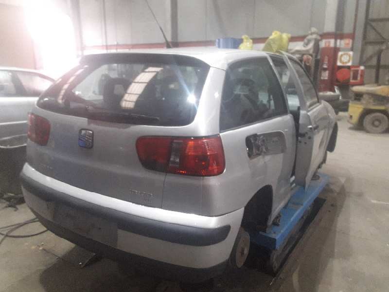 seat ibiza (6k1) del año 2001