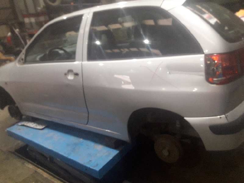 seat ibiza (6k1) del año 2001