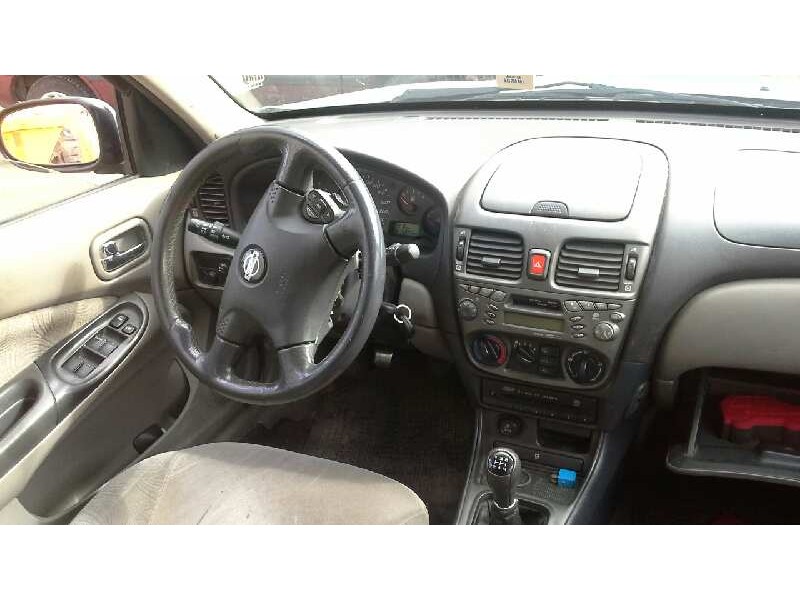 nissan almera (n16/e) del año 2000