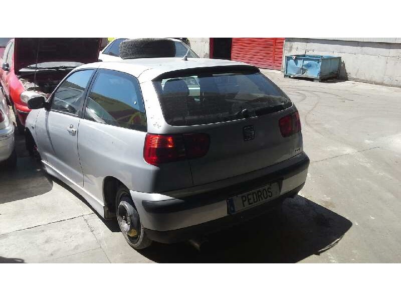 seat ibiza (6k1) del año 2001